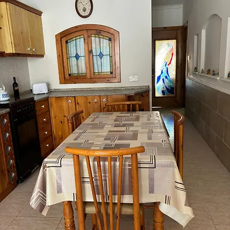 Cosy 2 Bedroom In Qawra Bugibba Area 公寓